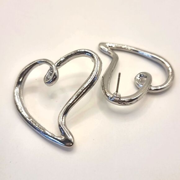 New ZARA open heart silver earrings - Picture 4 of 11